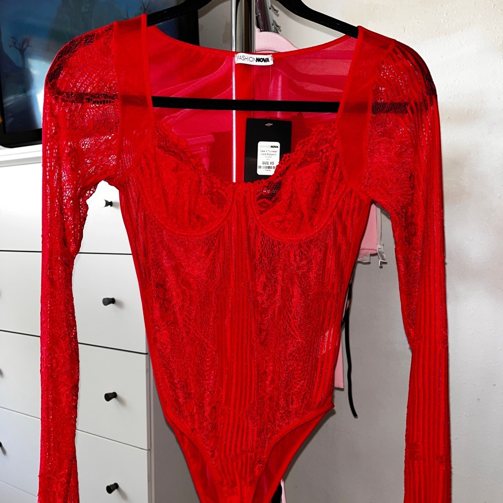 Fashion Nova Lace Bodysuit